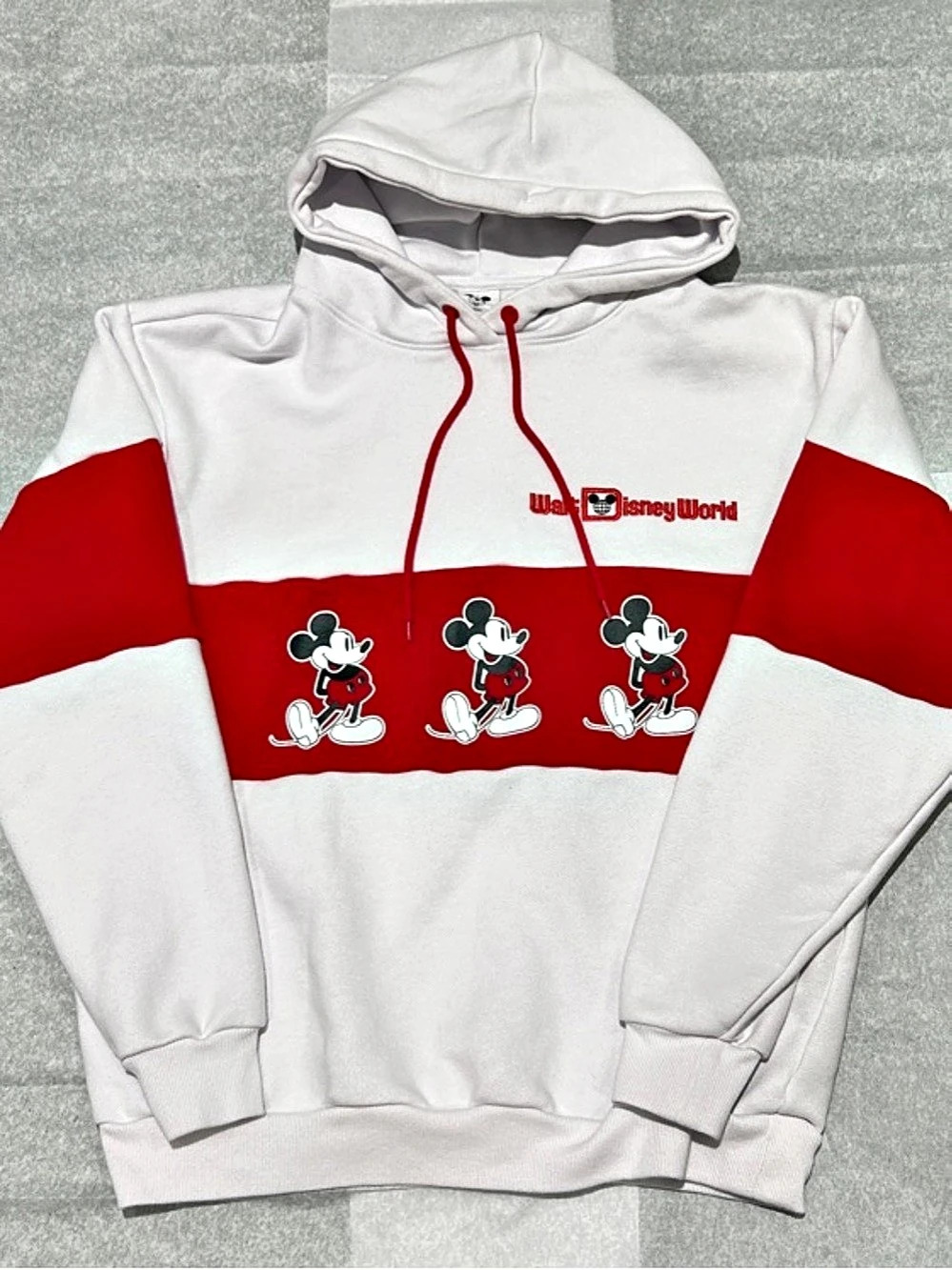 Authentic Walt Disney World Mickey Mouse Standing Icon Pullover Hoodie White/Red